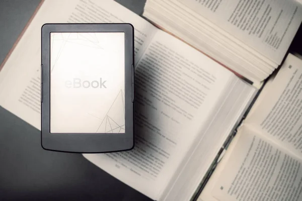Reader Digital Book Library Reader Tablet Books Dark Background Online — Stock Photo, Image