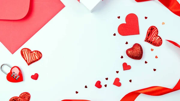 Coeur Saint Valentin Coeur Rouge Cadeau Romantique Sur Amour Blanc — Photo