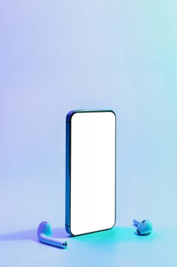 Model uygulaması. Mobil akıllı telefon teknolojisi boş ekran. Akıllı telefon cihazını, ses kulaklıklarını neon gradyan pankarta yerleştirin. Oyun tasarımı, mobil uygulama sunumu, portföy modellemeleri