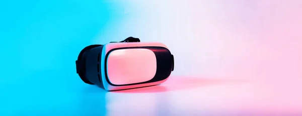 Auriculares Realidad Virtual Gafas Digitales Sobre Fondo Futurista Neón Tech —  Fotos de Stock