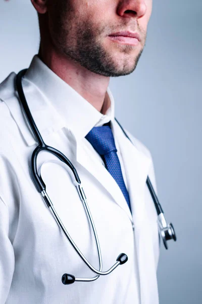 Stethoskop Hand Medizinischen Hintergrund Glücklicher Arzt Krankenhausuniform Blaue Handschuhe Stethoskop — Stockfoto