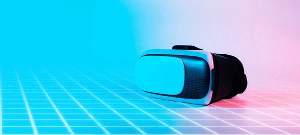 Virtuální Realita Vidí Digitální Brýle Futuristickém Neonovém Pozadí Rozšířená Realita — Stock fotografie
