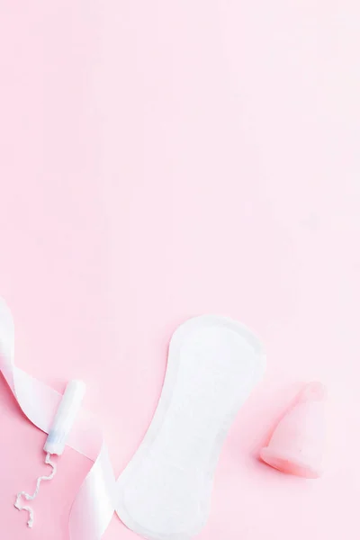 Tazza Mestruale Tampone Tazza Donna Protezione Sanitaria Nastro Rosa Con — Foto Stock