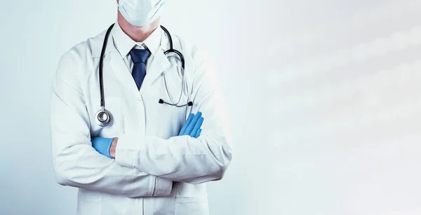 Orvosi Kórház Háttere Boldog Nővér Kórházi Egyenruhában Kék Kesztyű Fehér — Stock Fotó