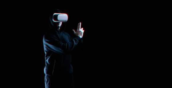 Gafas Realidad Virtual Joven Desenfocado Auriculares Digitales Para Tecnología Realidad —  Fotos de Stock