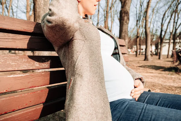 Grossesse Nature Femme Marche Bonne Mère Maternité Dans Parc Été — Photo