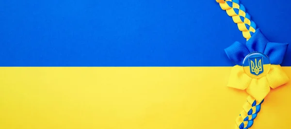 Ukrainian Flower Trident Symbol Isolated Yellow Blue Flag Yellow Blue — стоковое фото