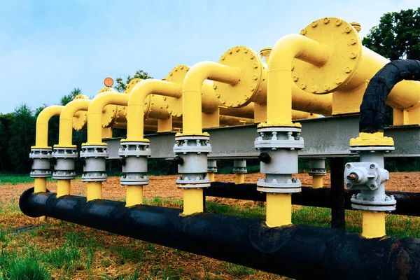 Gas Pipeline Oil Industry Yellow Gas Pipe Power Technology Fuel — Stock Photo, Image