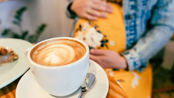 Pregnant Woman Coffee Drink Lifestyle Morning Happy Pregnancy Girl Drink — Stock Photo, Image