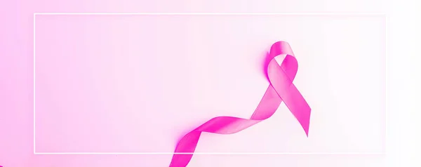 Kanker Achtergrond Gezondheidszorg Symbool Roze Lint Witte Achtergrond Borstkanker Vrouw — Stockfoto