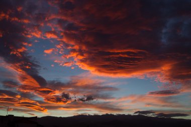 sierra nevada üzerinde gündoğumu