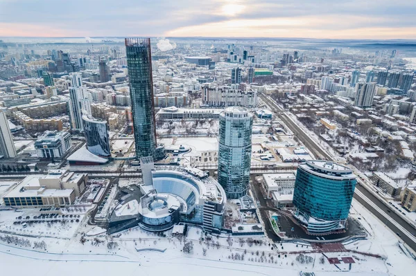 Jekaterinburg Antenn Panoramautsikt Vinter Vid Solnedgången Jekaterinburg Stad Och Damm — Stockfoto