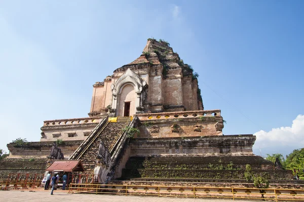 Templo tailandês tradicional em Chiang Mai — Fotografia de Stock