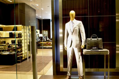 moda perakende satış mağazası