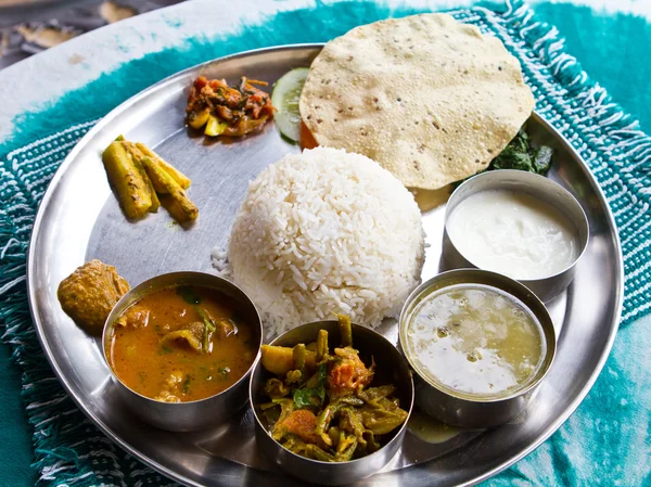 thali tipik Nepal yemeği