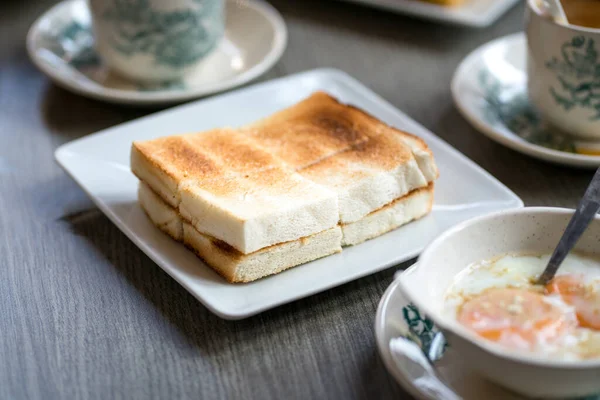 Oriental Tradicional Hainanese Café Manhã Conjunto Com Pão Torrado Ovos — Fotografia de Stock