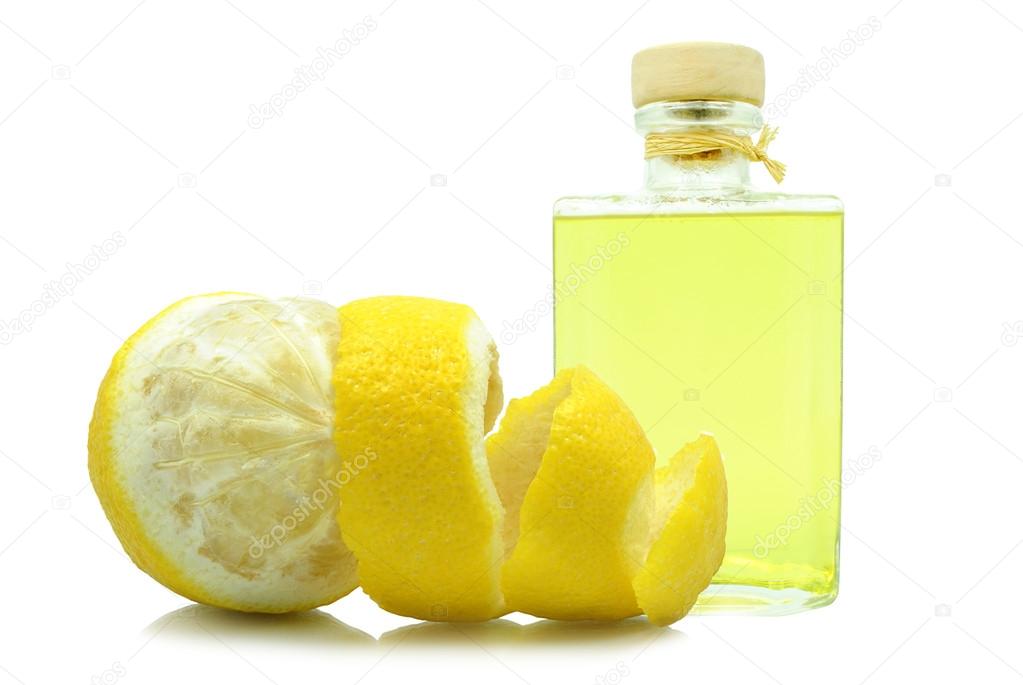 Oil of lemon peel