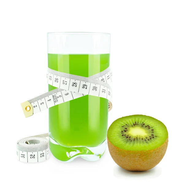 Saft mit Kiwi und Messgerät — Stockfoto