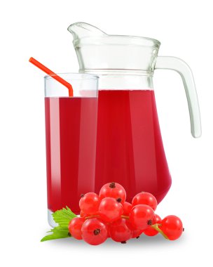 Kırmızı kuş üzümü suyu