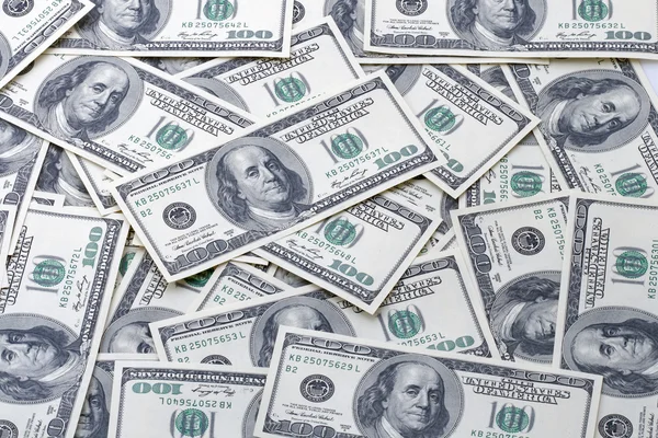 Dinheiro Pilha 100 notas de dólar — Fotografia de Stock
