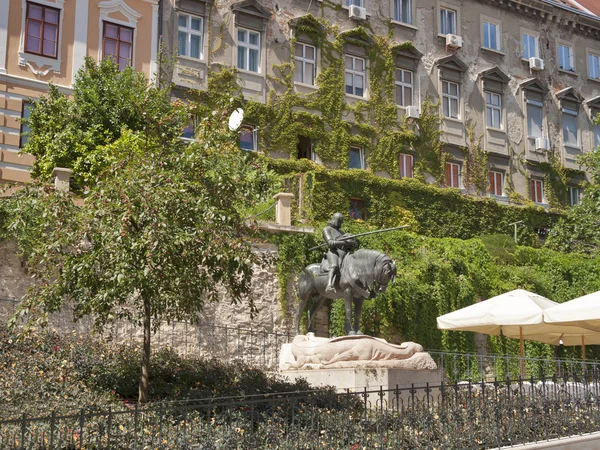 St. George dan patung Naga di Zagreb — Stok Foto