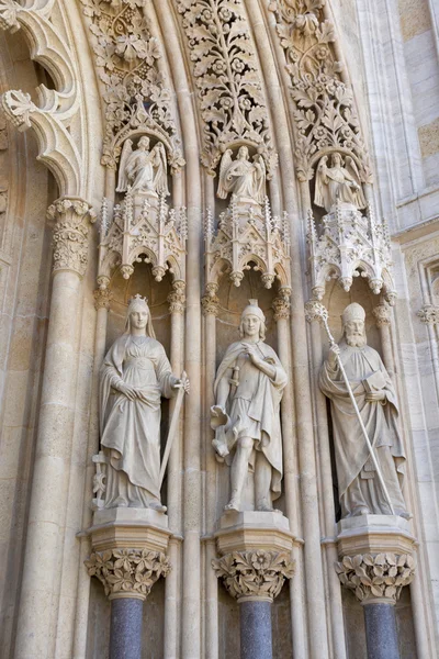 Figury świętych w Zagrzebiu — Zdjęcie stockowe