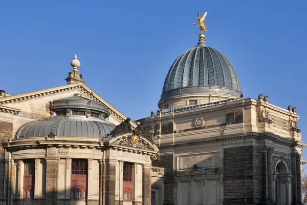 Akademin av konster i dresden — Stockfoto