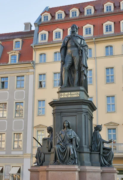 Monumento a Federico Augusto Rey de Sajonia —  Fotos de Stock