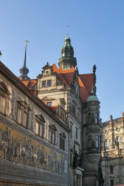 Dresden slott och procession av furstar, Tyskland — Stockfoto