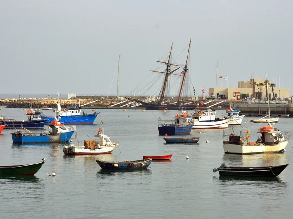 Navires au port, Portugal — Photo