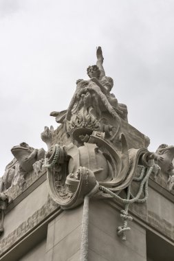 chimaeras Kiev ile house, parçalara ayırması