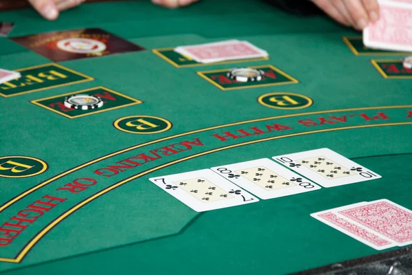 Pokertisch — Stockfoto