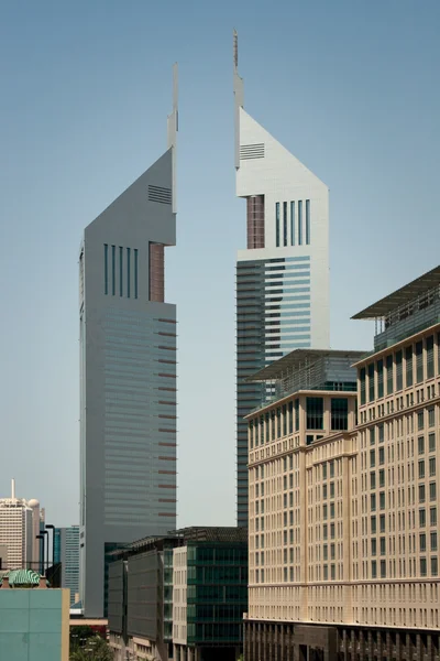 Dubai'de emirates towers — Stok fotoğraf