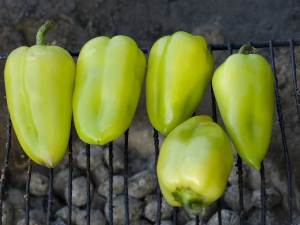 Zelený pepř bbq — Stock fotografie