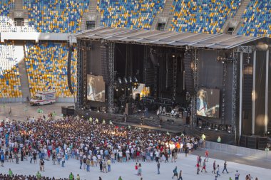 aşı rock band performans Kiev