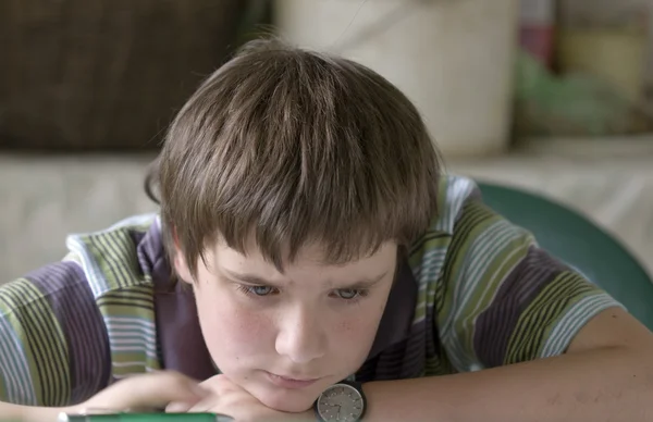 Boy thinking — Stock Photo, Image