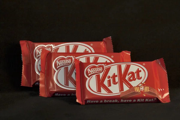 Kit Kat Nestle chocolate bars — Stock Photo, Image