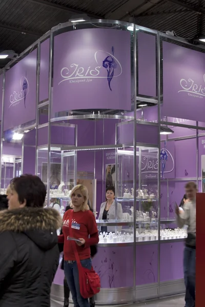 Iris sieraden huis stand — Stockfoto