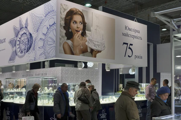 Stand della fabbrica di gioielli di Kiev — Foto Stock