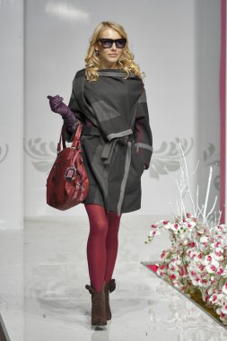Kiev moda 2013 moda model