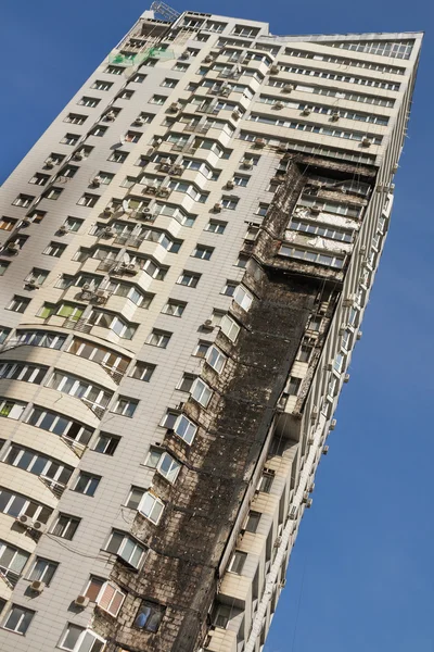 Edificio residencial moderno rascacielos fuego — Foto de Stock