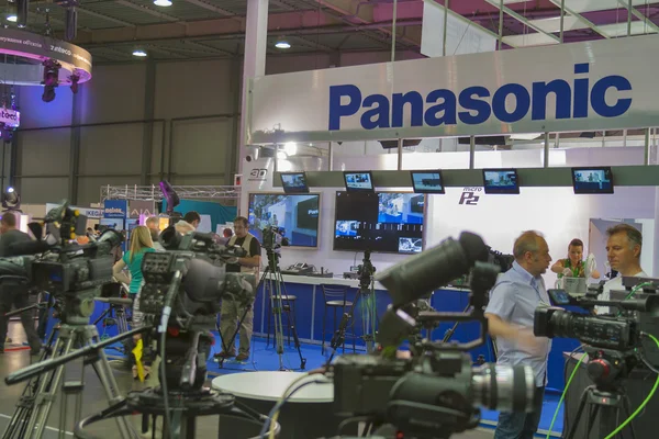 Panasonic tv zařízení booth — Stock fotografie