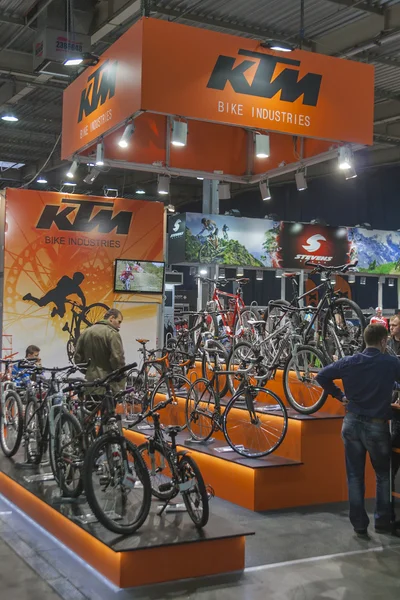 Cabine KTM na feira de bicicletas — Fotografia de Stock