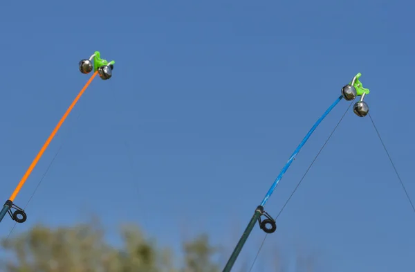 Línea de pesca estirada de caña de pescar —  Fotos de Stock