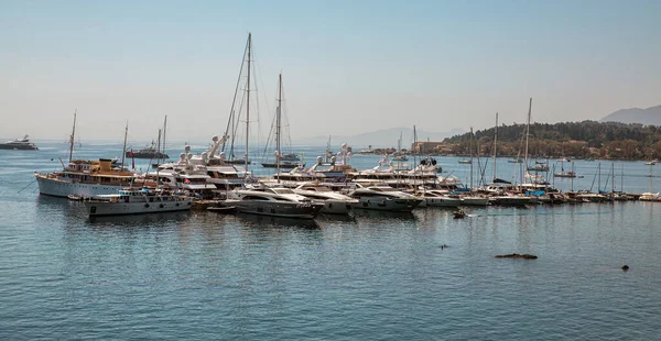 Kerkyra Corfou Grèce Juillet 2021 Yachts Luxe Navires Amarrés Dans — Photo