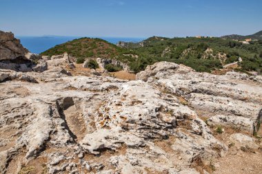 Antik taş harabeleri Angelocastro, Korfu adası, Yunanistan.