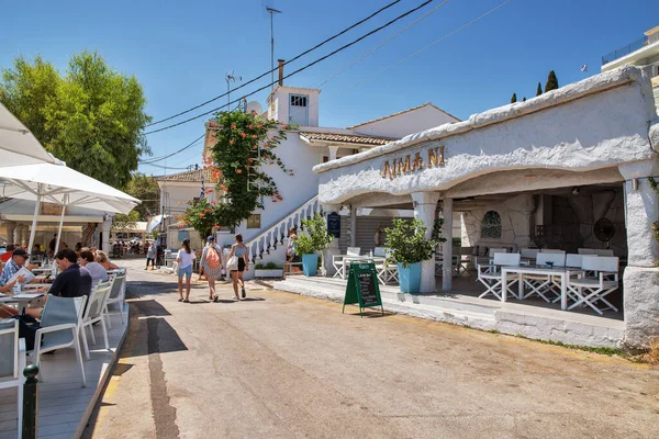 Kassiopi Corfu Greece August 2021 People Walk Kassiopi Waterfront Northeastern — стокове фото