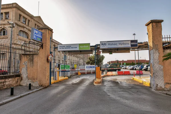 Thessaloniki Greece July 2021 Passenger Port Terminal Parking Lot Gate — стокове фото