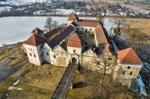 Vista Aérea Sobre Castillo Svirzh Ucrania Una Residencia Aristocrática Fortificada — Foto de Stock