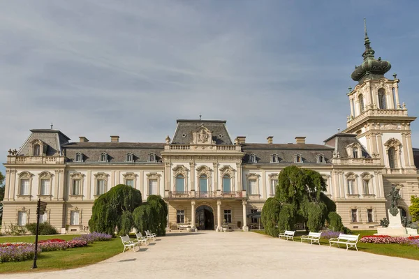 Gevel Van Het Festetics Palace Keszthely Hongarije Het Een Groot — Stockfoto